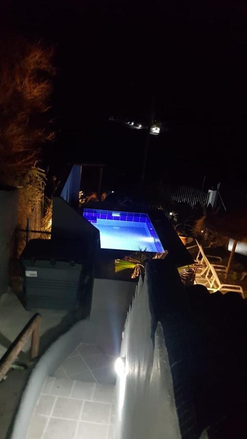 Bed and Breakfast The Cave Of Dreams Baza Exterior foto