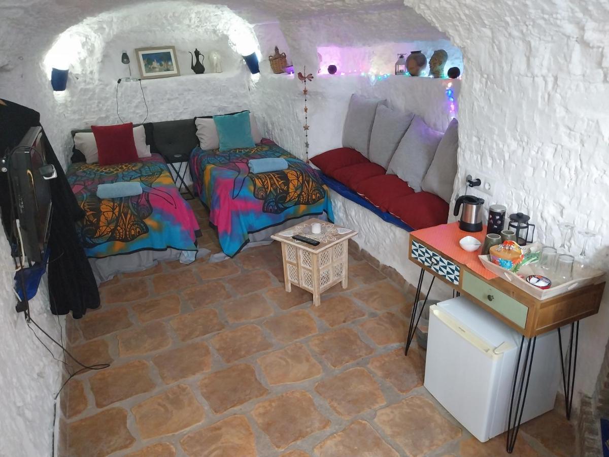 Bed and Breakfast The Cave Of Dreams Baza Exterior foto